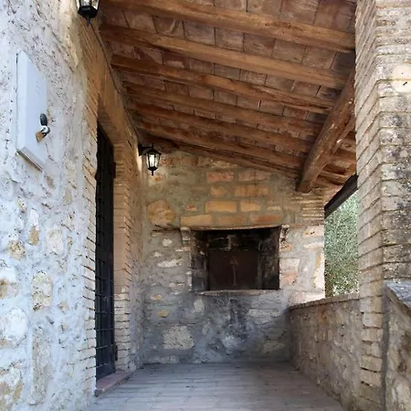 Sacrobosco Villa *